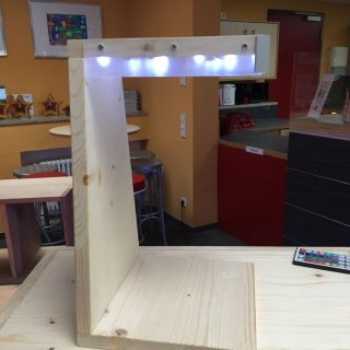 Schüler zeigten Schreinertalent und fertigten individuelle Möbelstücke